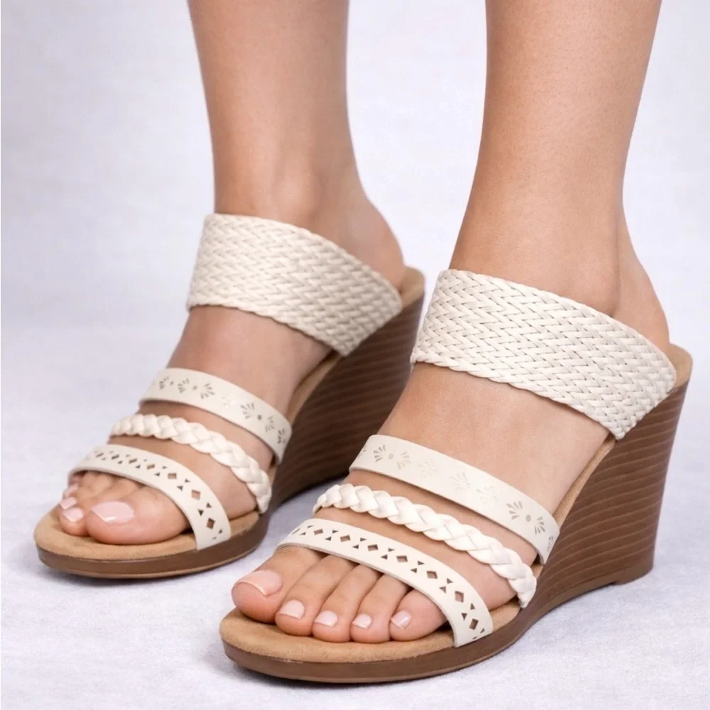 Jellypop women’s Size 8 Cream Woven Strap Wedge Sandals Memory Foam(B95)&✨